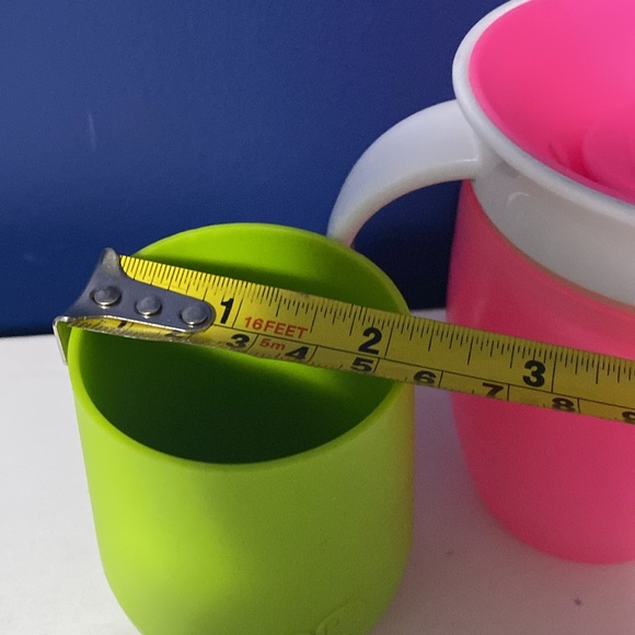 Baby cups for baby led weaning - Picture 5 of 7